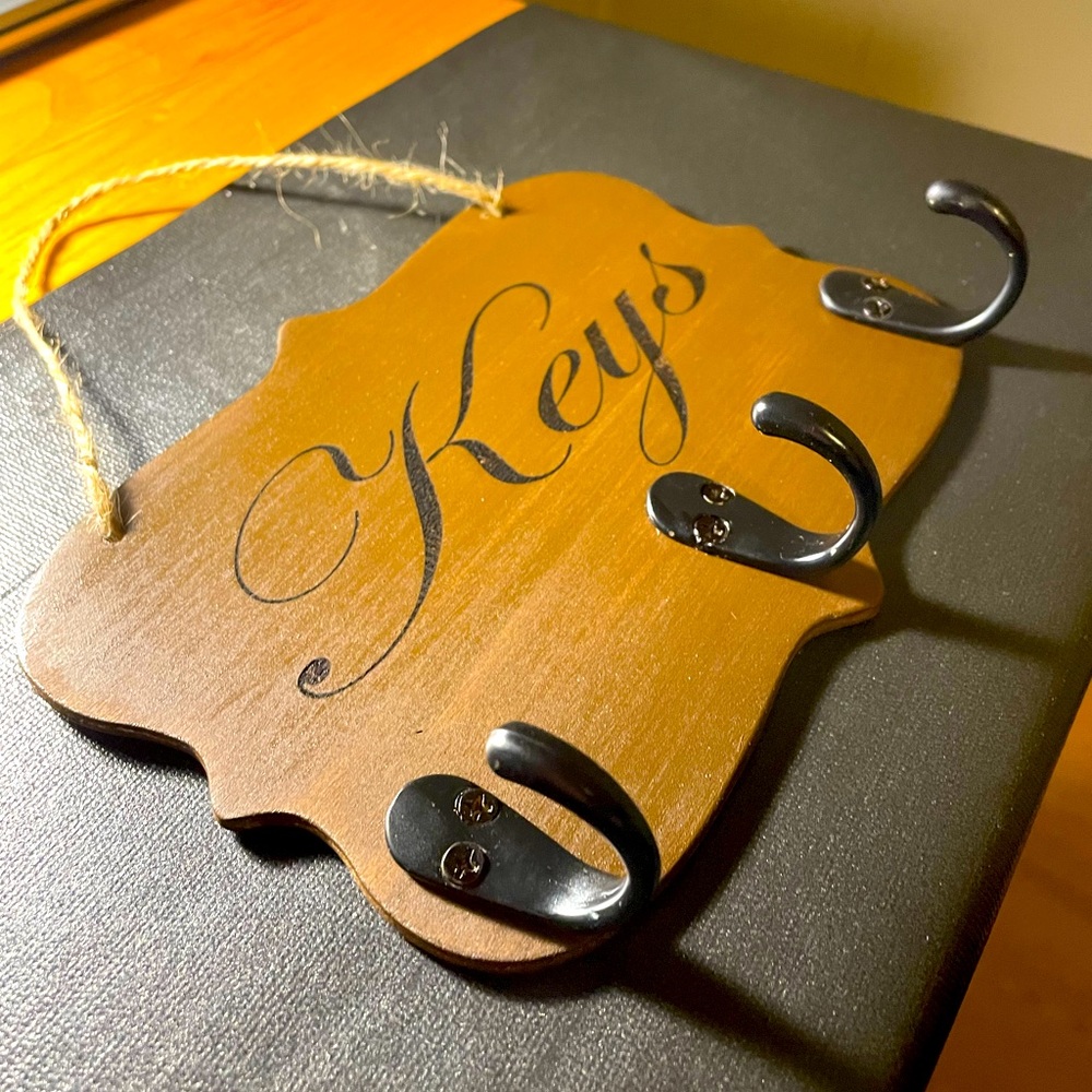 KEY HOLDER - WALL HANGING OR MOUNTED STAINED WOOD WITH SATIN BLACK HOOKS